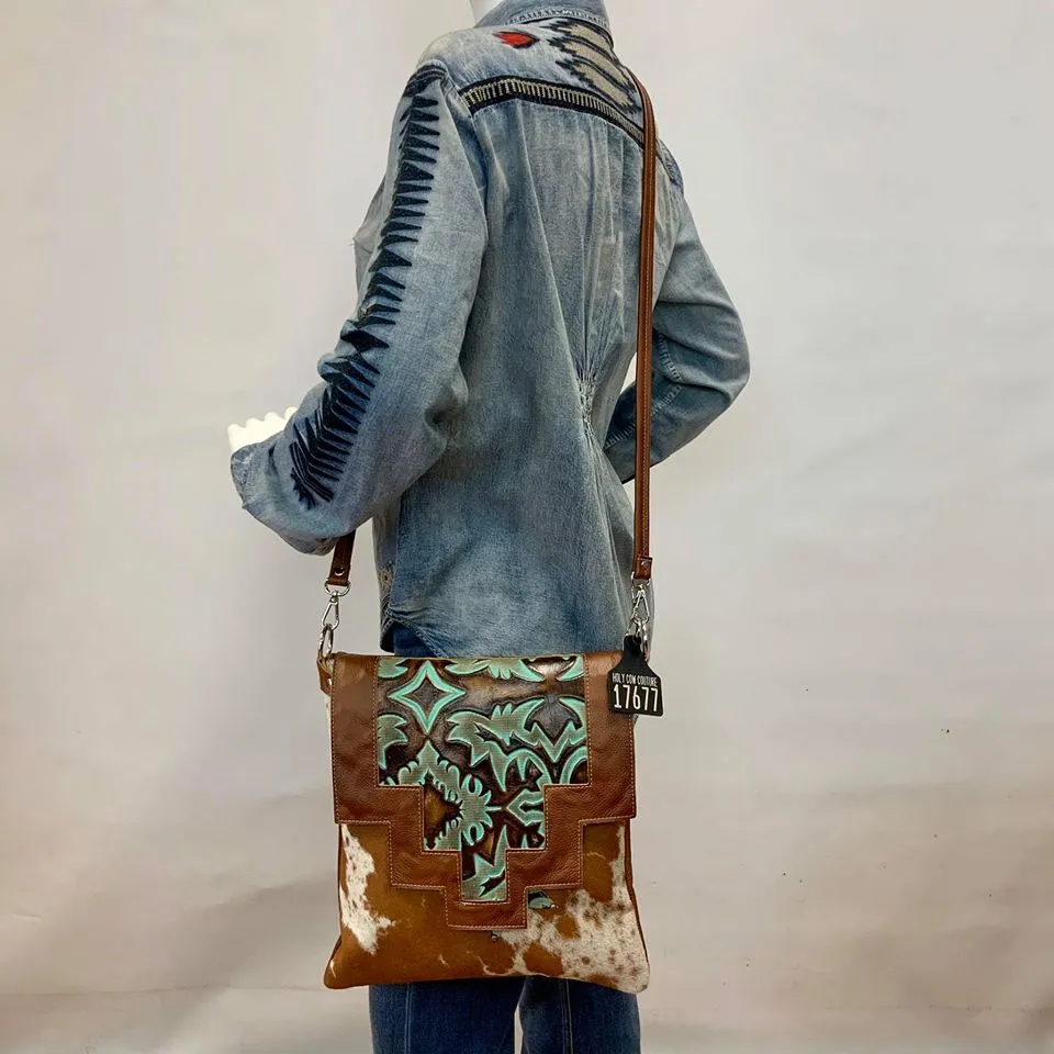 Crossbody - #17677