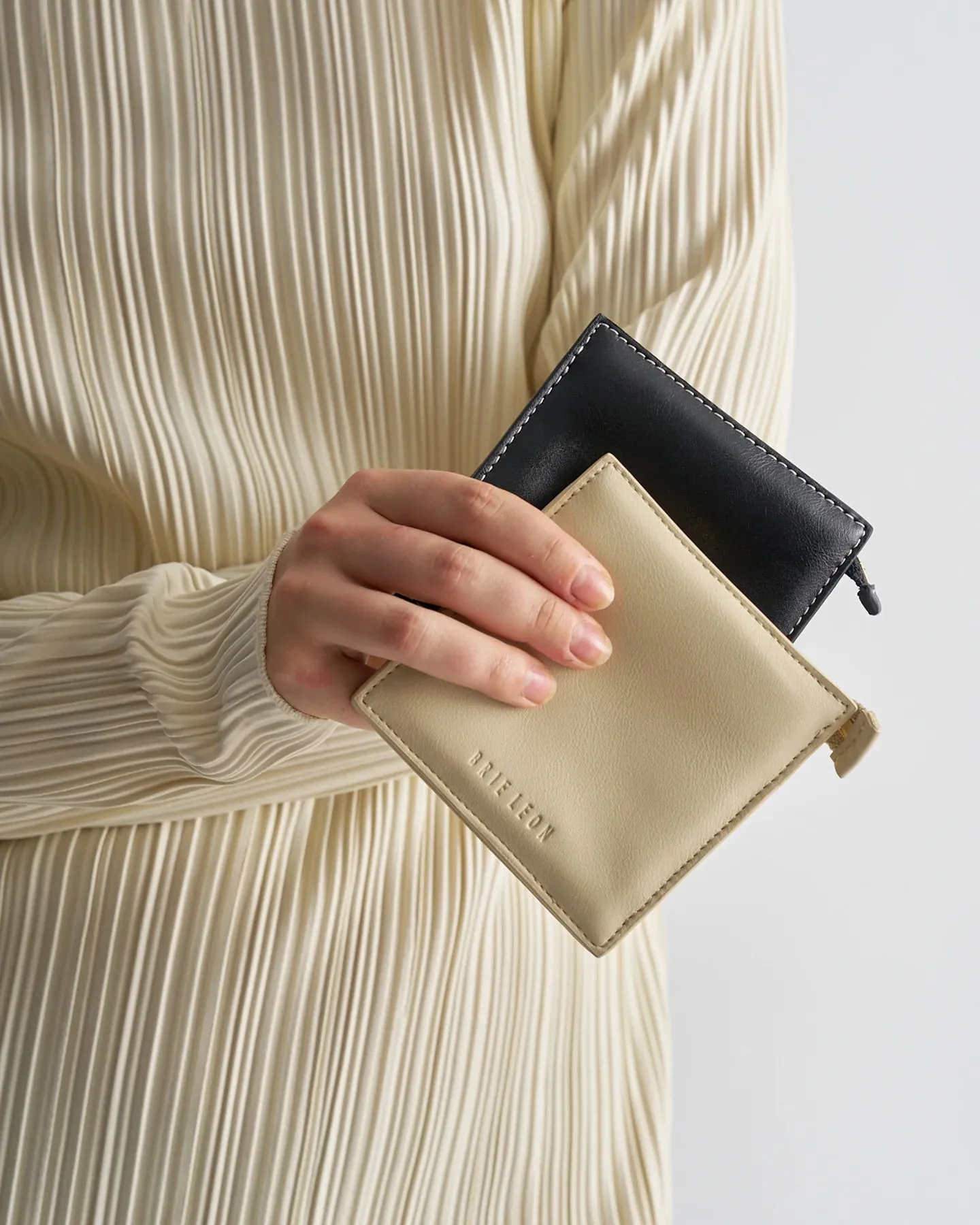MARTHA COIN PURSE - CASHEW